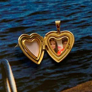DARLING HEART LOCKET